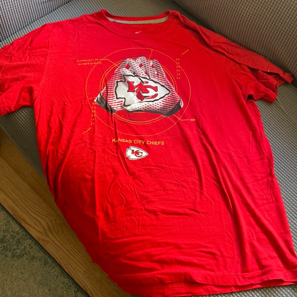 Nike Men’s Kansas City Chiefs T-Shirt